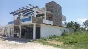 Casa amplia estilo Tulum - Altamira