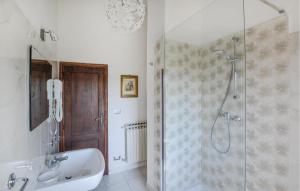 Gorgeous Home In Capolona img39