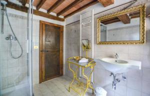 Gorgeous Home In Capolona img41