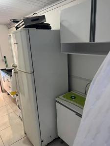 Kitnet para Temporada na Praia Simples