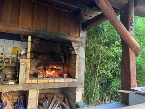 La grande maison de la campagne, au pieds des Pyrénées Ariégeoises