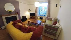 Tortilla Towers - Bradpole