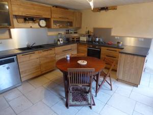 Maisons de vacances Maison de charme a 500m du port : photos des chambres