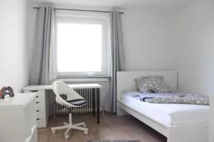 1 Privatzimmer in Dreizimmer Wohnung Lemgo Innenstadt Ferien Unterkunft - Dörentrup