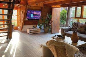 Renovated and Harmonious Cabin in Valle de Bravo