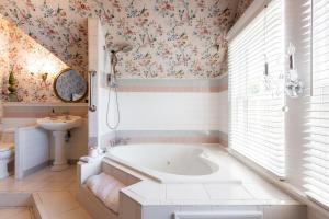 Central Park Bed & Breakfast