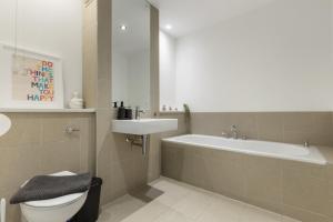 Central London, Kings Cross, Minutes From Station!