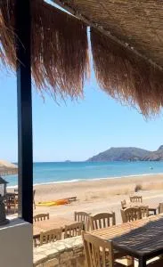 Seaside Serenity in Komi Beach! - Emporeiós