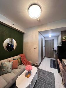 Casa del Castillo2 at Fame Residences near Shang-rila