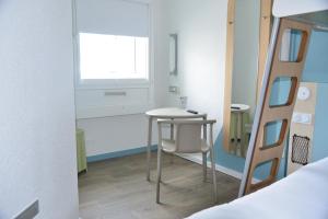 Hotels ibis budget Blois Centre : photos des chambres
