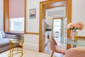 London studio mins walk to Marble Arch station and Hyde Park