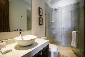 Chic Versalles Haven, 2BR with Gym