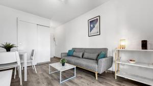 Appartements SOPHIA - Proche Centre - Balcon Prive - Wifi Gratuit : photos des chambres