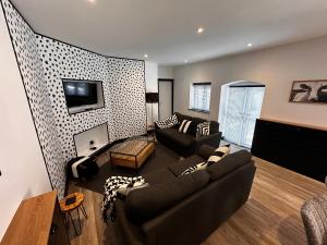 The Parlour - The Cottages at Blackadon Farm