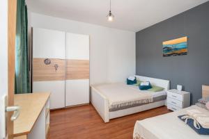 Apartment Villageway