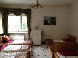 Green Country Hostel