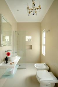 Poetry Building Recoleta