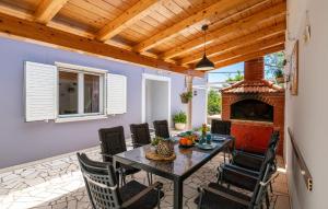 Holiday Home Lovorno Croatia