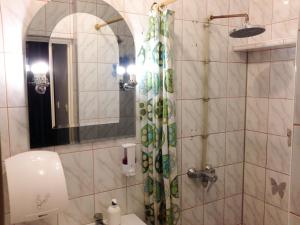 Green Country Hostel