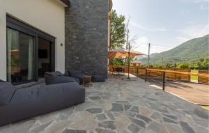 Amazing Home In Rizvanusa