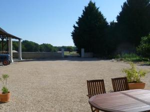 Maisons de vacances Gite de charme au coeur du Val de Loire, proche Amboise-Chenonceau, cadre paisible, tout inclus - FR-1-381-207 : photos des chambres