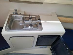 Bateaux Sejour insolite sur petit bateau confortable, au coeur de l-Anjou - API-1-46-24 : photos des chambres