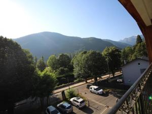 Appartements Appartement T3 a Luchon: Balcon, Parking, Proche Thermes & Centre, Bien Equipe - FR-1-313-232 : photos des chambres