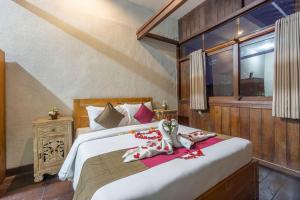 Newly Renovated 3BR Cozy Villa with Private Pool