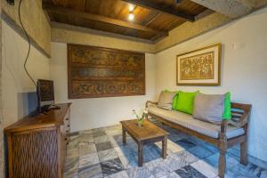 Newly Renovated 3BR Cozy Villa with Private Pool