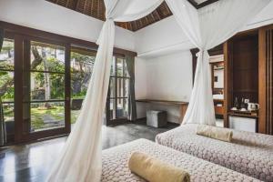 Menghana 2 BR Valley Private Pool Villa ZN51