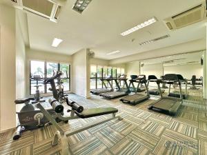 Country Garden Danga Bay Sea View Homestay by Stayrene