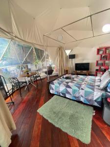 Beach Glamping Dome Dauin Modern Style