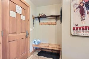 8594 Expedition Station Condo
