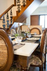 Luxury Vintage 3bhk Penthouse