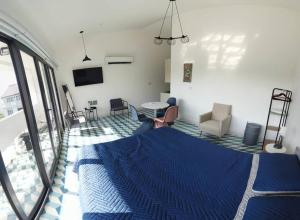 Estilo y Comodidad en Casco Antiguo ApartaEstudio