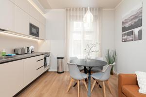 Dandelion Apartments Dzirnavu near the Park