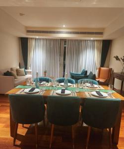 Two-Bedroom Luxury Apartment at The Suites