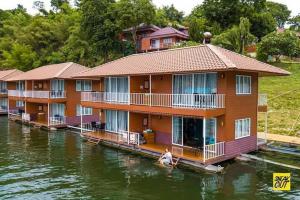 ภูไพรเลค รีสอร์ท