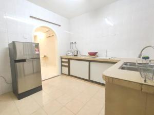 Molek Premium Suite 3R2B at Johor Bahru by Maco Home