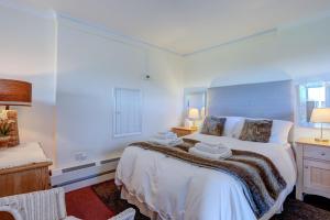 Martins Nest by Winterton Cottages