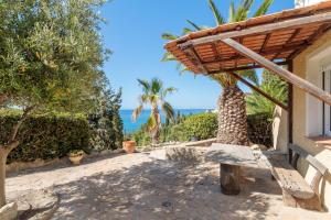 Villa Eliane with amazing sea views and large private swimming pool!