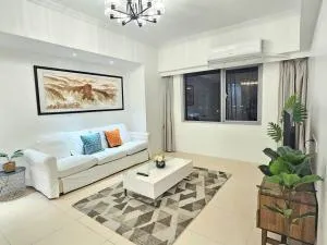 The Infinity Towers in BGC - Spectacular 2BR near Hight Street - Fort William McKinley