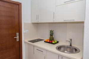 Apartmani Nela Sutomore