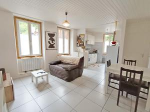 Sky, T3 rénové, wifi, 4 personnes