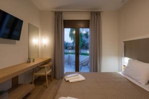 Villa Wisdom - Elegant & Homely with Pool, Galatas