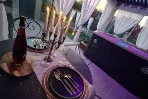 La Villa Romane Romantique Love-Room ou Familiale-Room - Montfaucon