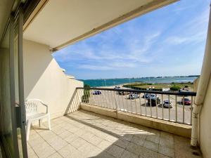 PORT CAMARGUE - APPARTEMENT 4 PERSONNES VUE SUR MER - 2 TERRASSES - PARKING