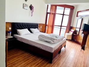 Hotel Tashi Gyal Tsen