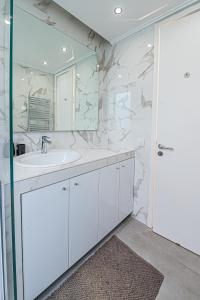 Stylish Escape in Glyfada