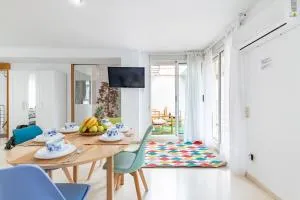 Penthouse Duplex in a 4 floors spanish house -8 min to center by Metro - Cuart de Poblet